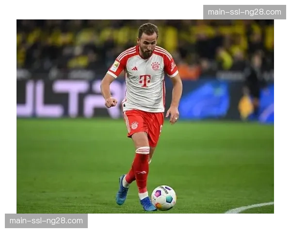 纪录诞生瞬间:凯恩点射破门,解锁德甲单赛季35球新里程碑 纪录诞生瞬间:凯恩点射破门,解锁德甲单赛季35球新里程碑