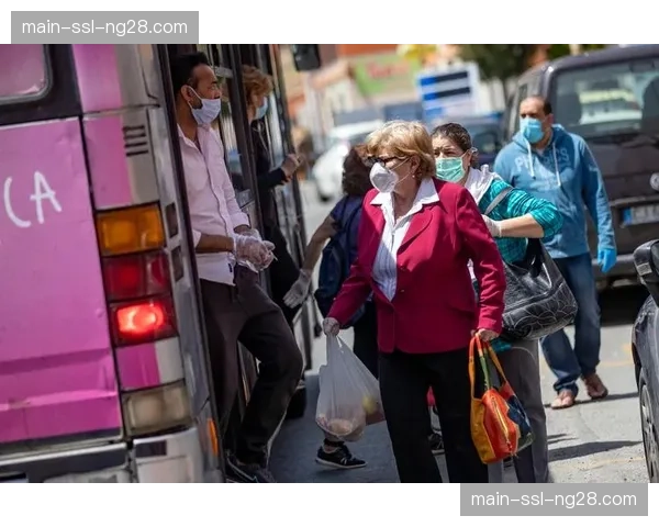 俱乐部老板丹·弗里德金准备从美国返回意大利处理罗马危机